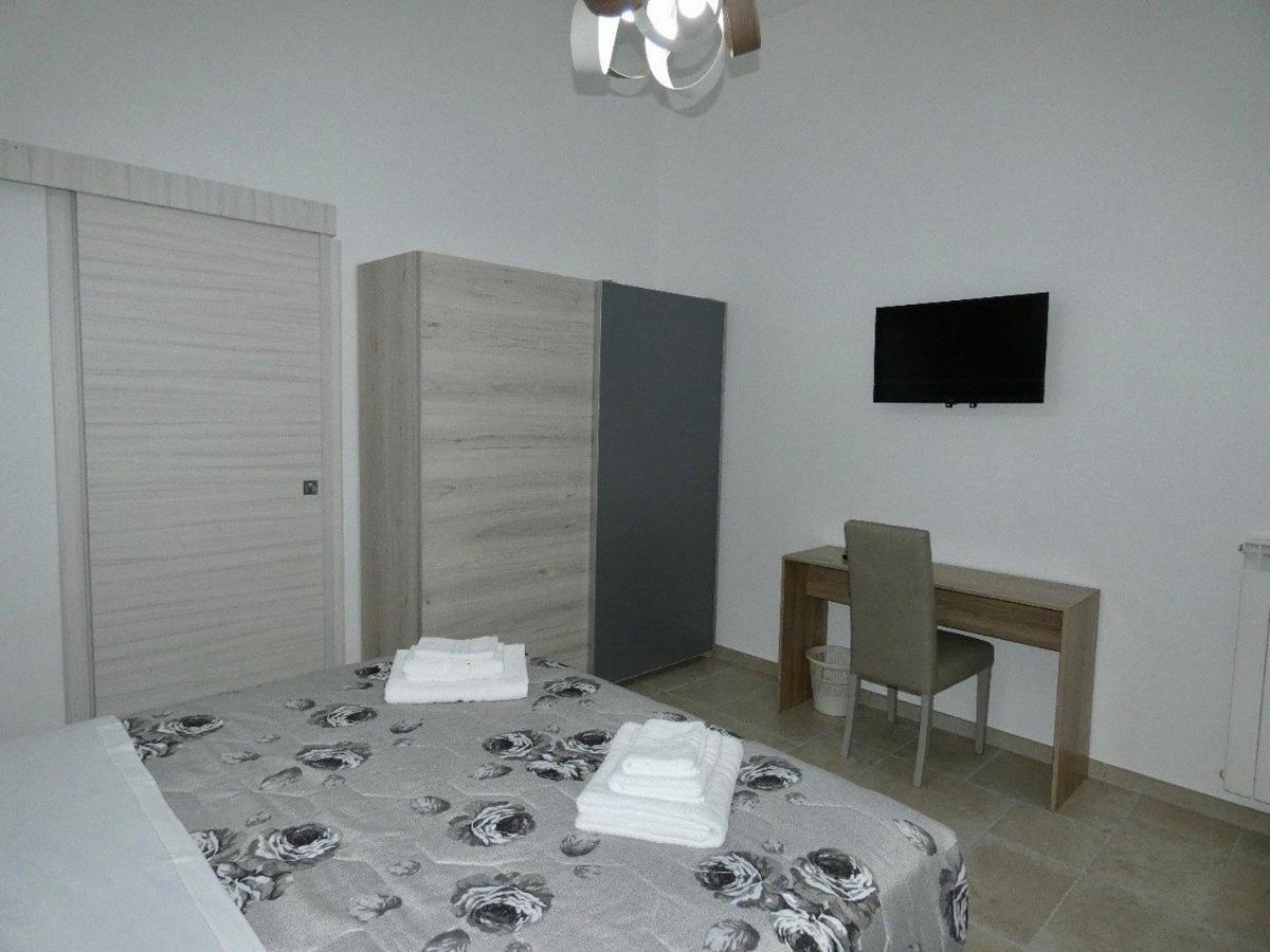 B&B La Piazzetta Fragagnano Екстериор снимка